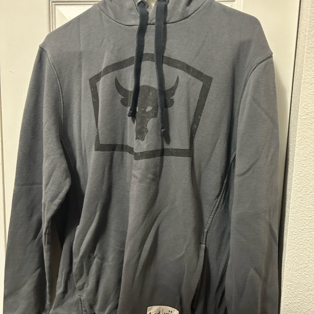 Under Armour Gray Sweatshirt Geometric Design